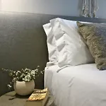아파트 Serviced - Miragaia 포르투