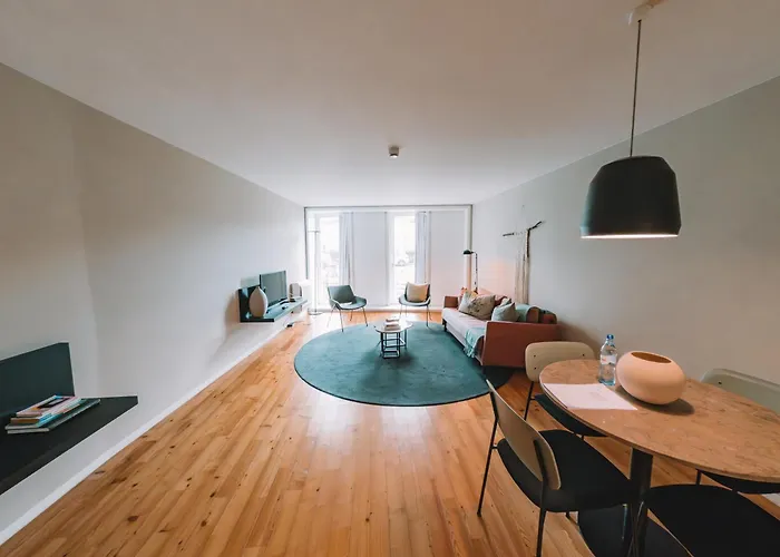 Serviced - Miragaia Apartament Porto