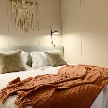 Apartment Serviced - Miragaia Porto