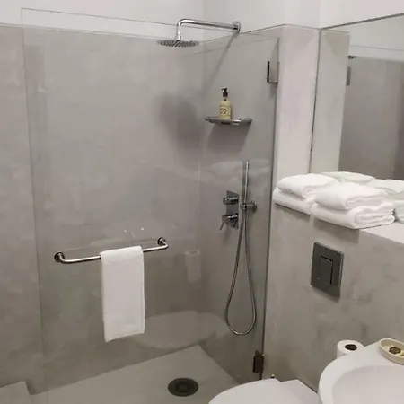 Serviced - Miragaia Apartment Porto
