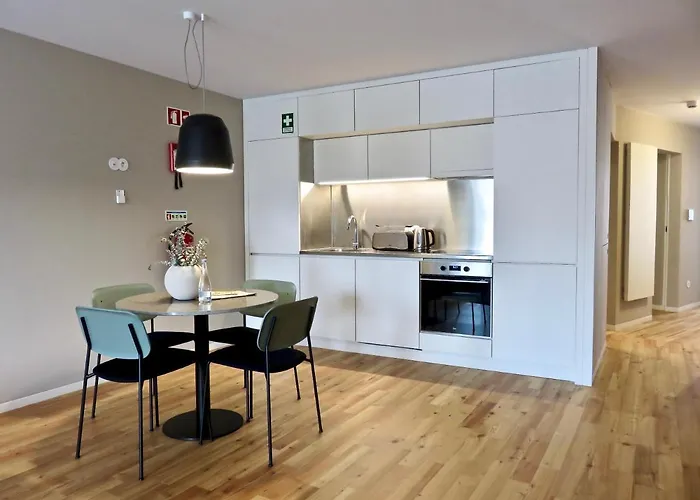 Serviced - Miragaia Oporto