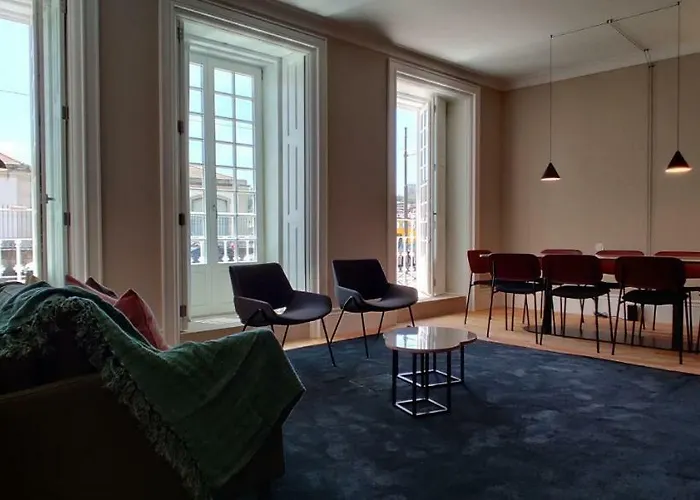 Serviced - Miragaia Апартаменты Порту