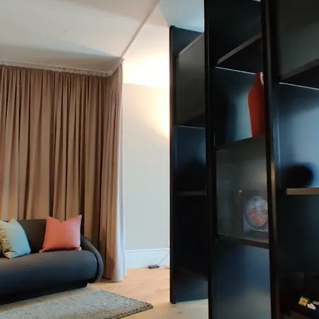 Serviced - Miragaia * Oporto