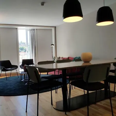 Serviced - Miragaia Oporto