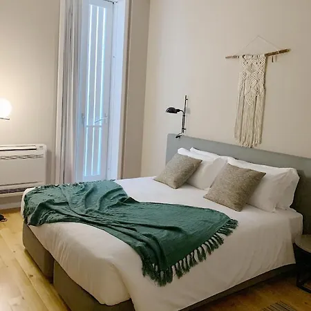 Serviced - Miragaia * Oporto